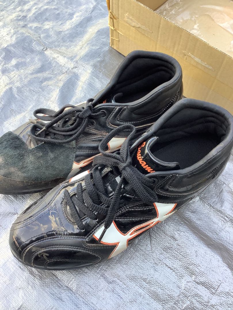 直筆サイン入り 読売ジャイアンツ 澤村投手 実使用スパイク アンダーアーマー