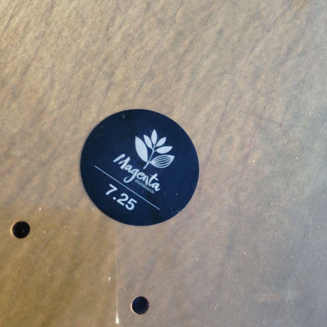 キッズ！Magenta 7.25インチ スケートデッキ