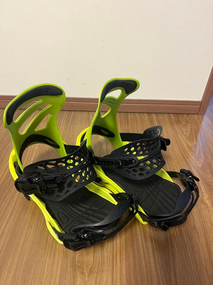 スノーボード FLUX DSL