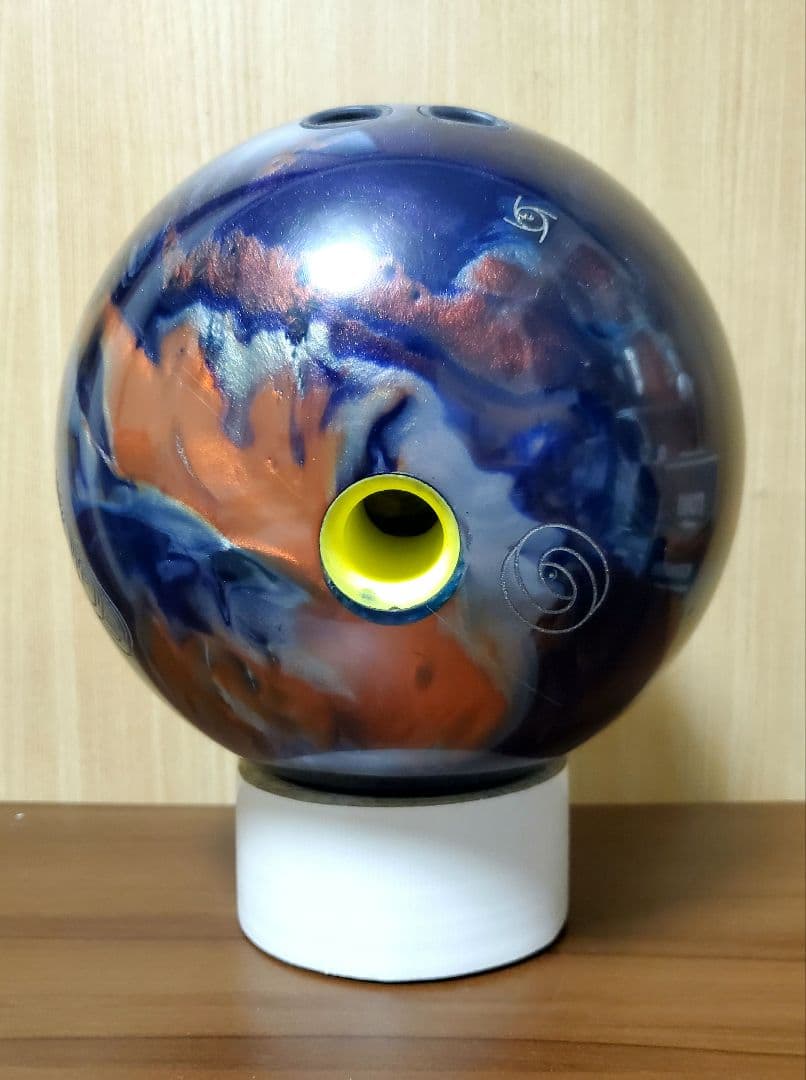 Storm Equinox ボウリングボール 15p