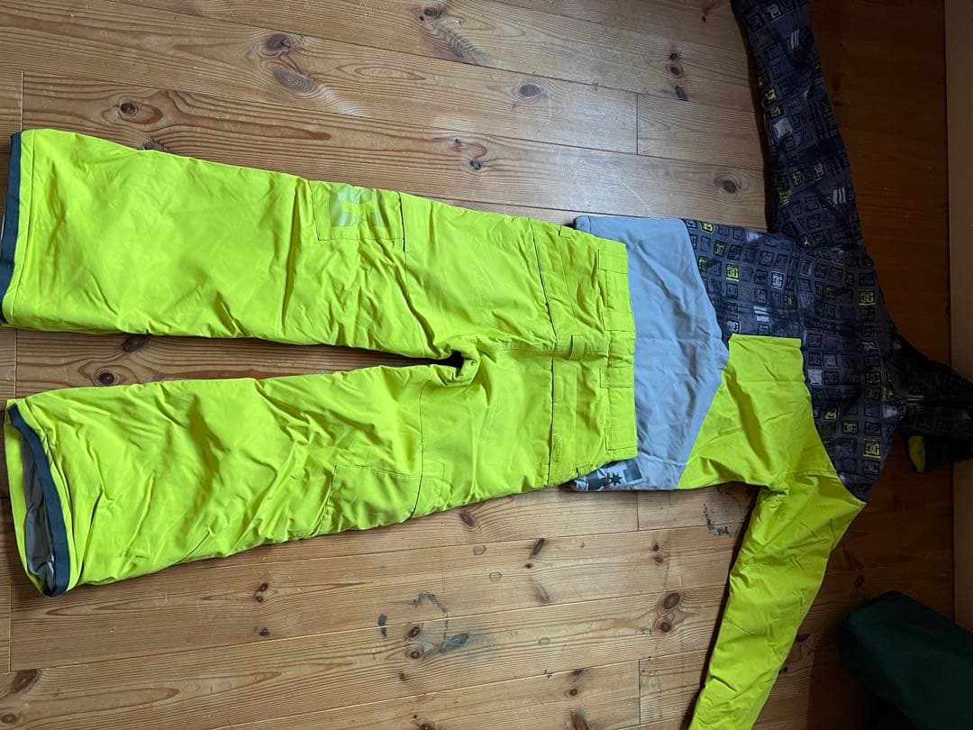 DC 子供用スノーボードウェア Mサイズ ボード、ブーツセット