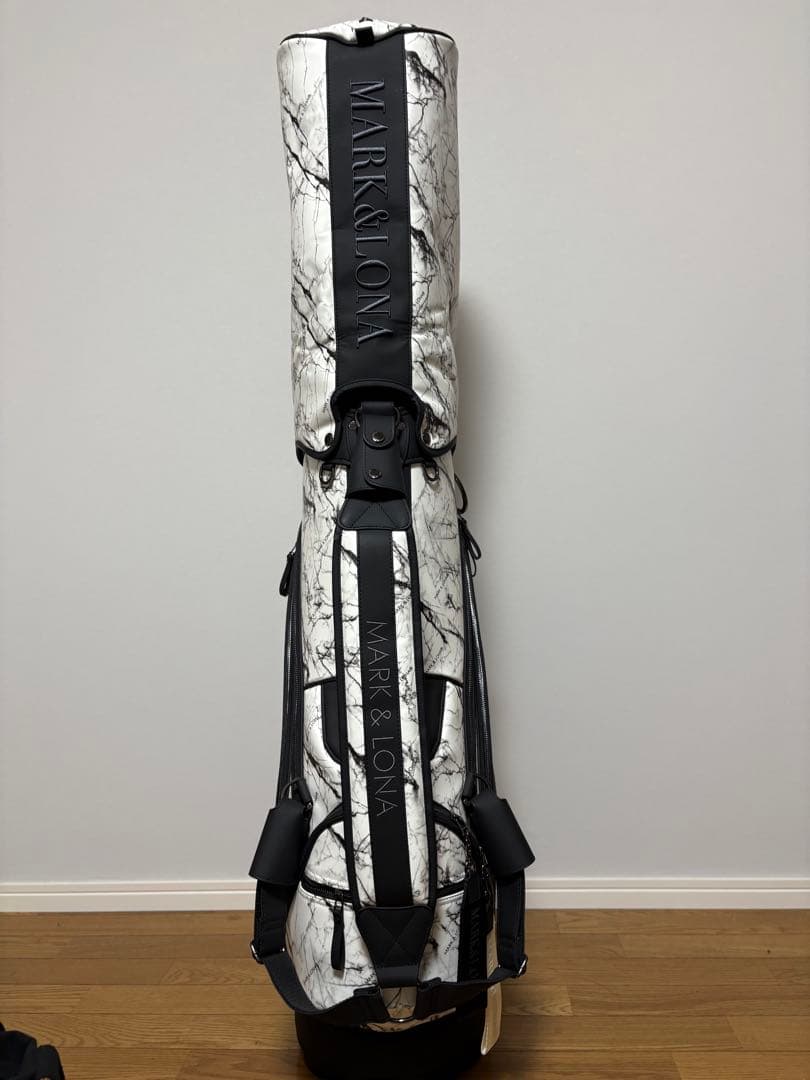 マークアンドロナ　キャディバッグ