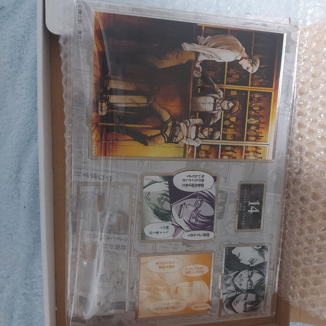 進撃の巨人　オンライン展覧会　アクリルジオラマ　リヴァイ　アニーク