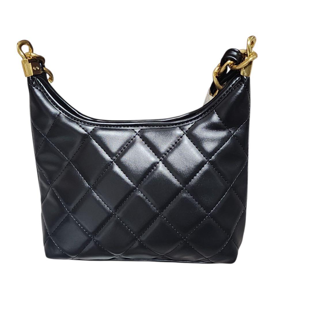 シャネル　ハンドバッグ　ワンショルダー　キルティング　ノベルティ