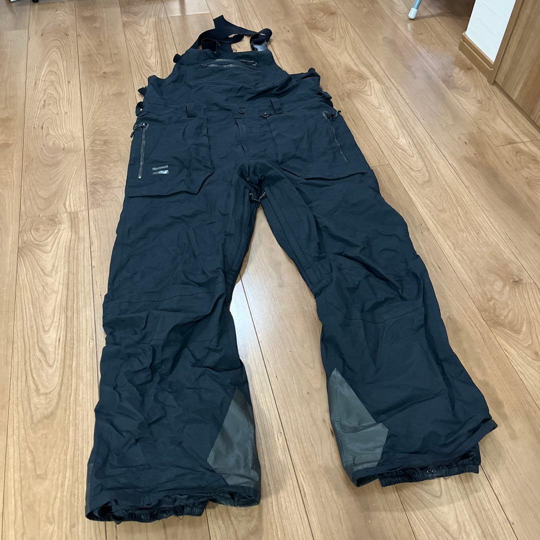 VOLCOM GORE-TEX ブラック ビブパンツ XL