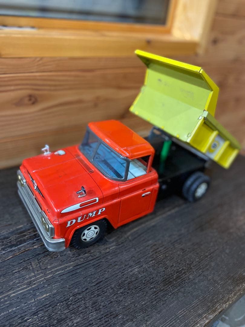 ブリキ玩具箱付き　DAITO フリクションダンプ　ボンネットトラック　昭和レトロ