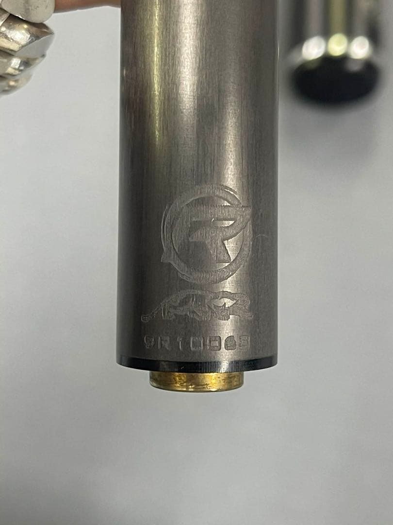 PREDATOR 1st Edition ビリヤードキュー 5K