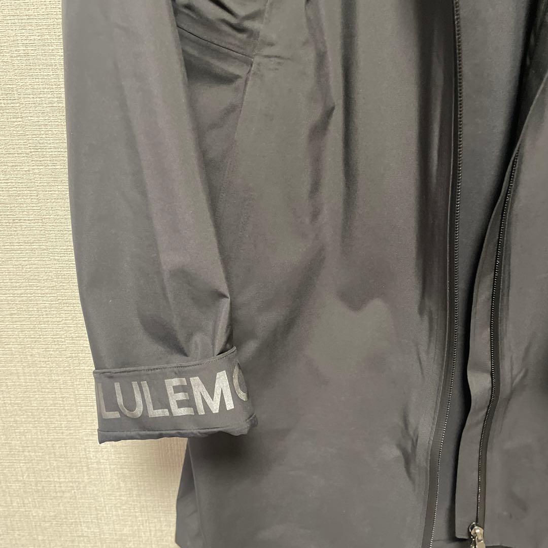 LULULEMON ブラック　アウター　Lサイズ