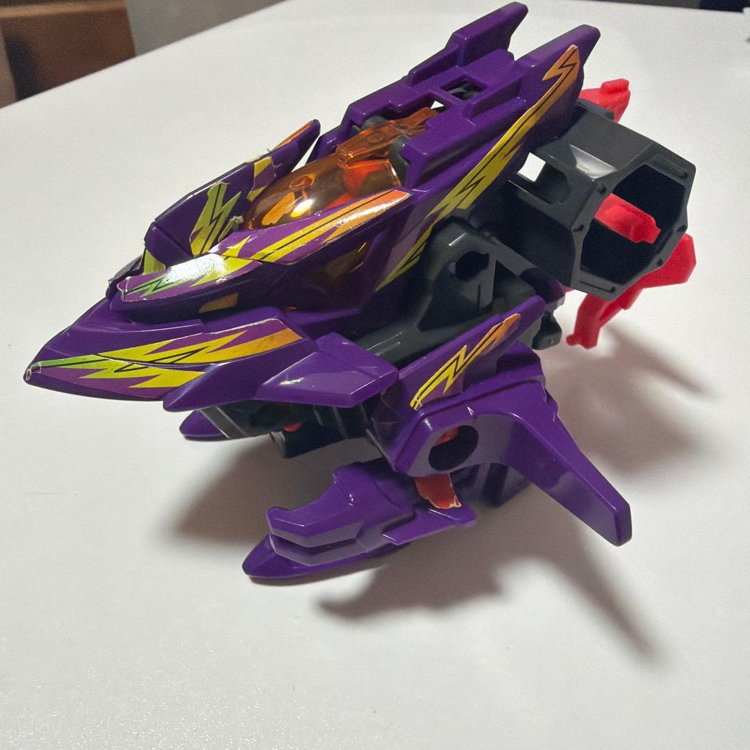 バトルビーダマン シュレッドカイザー