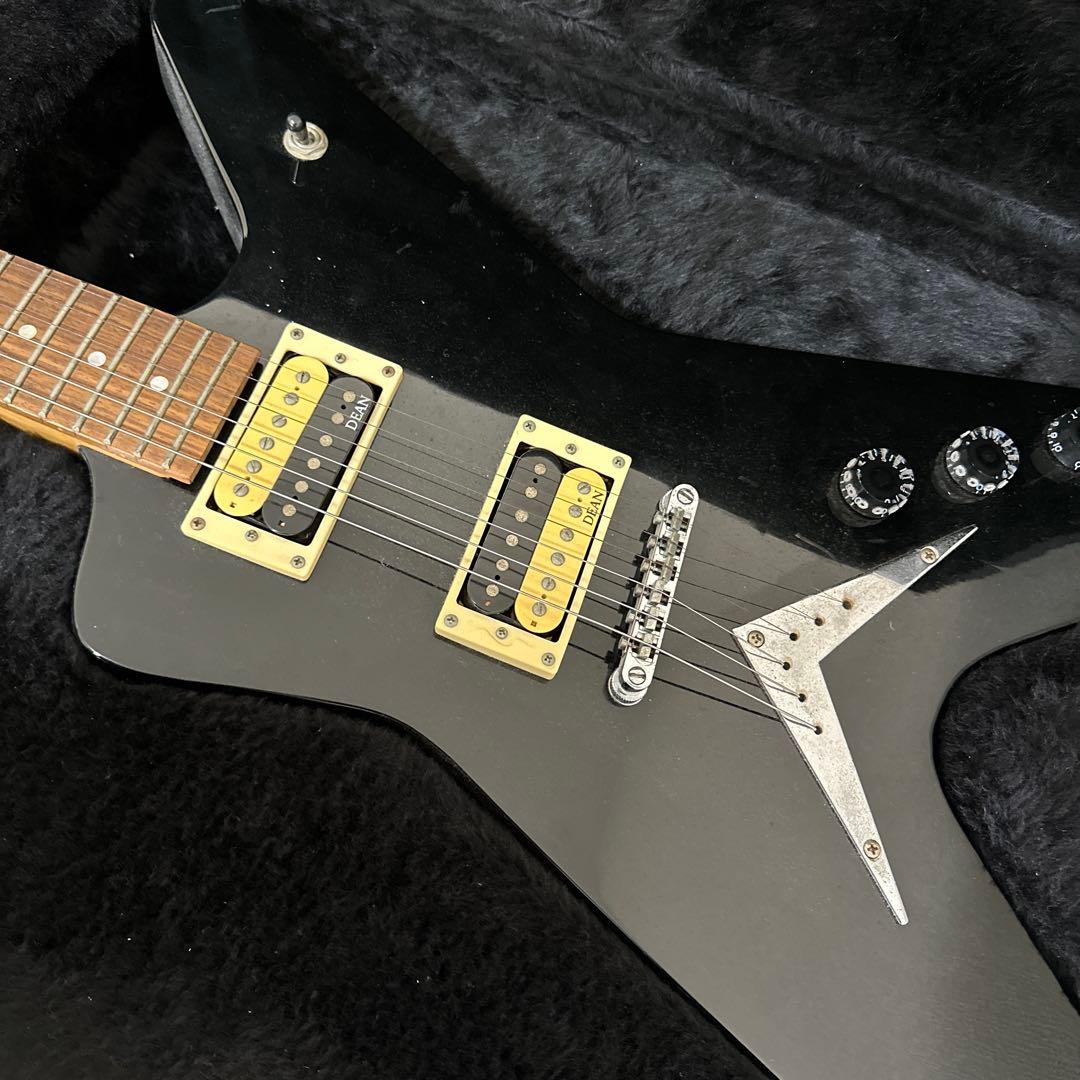 DEAN MLタイプ エレキギター 弦楽器 専用ハードケース付属 変形ギター