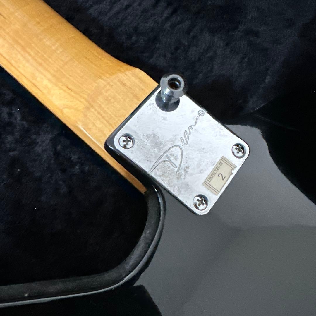 DEAN MLタイプ エレキギター 弦楽器 専用ハードケース付属 変形ギター