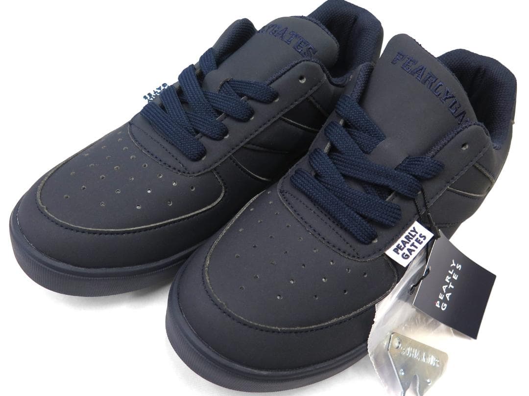 展示品●パーリーゲイツ●ローカット　ソフトスパイク　ゴルフシューズ　23.5cm