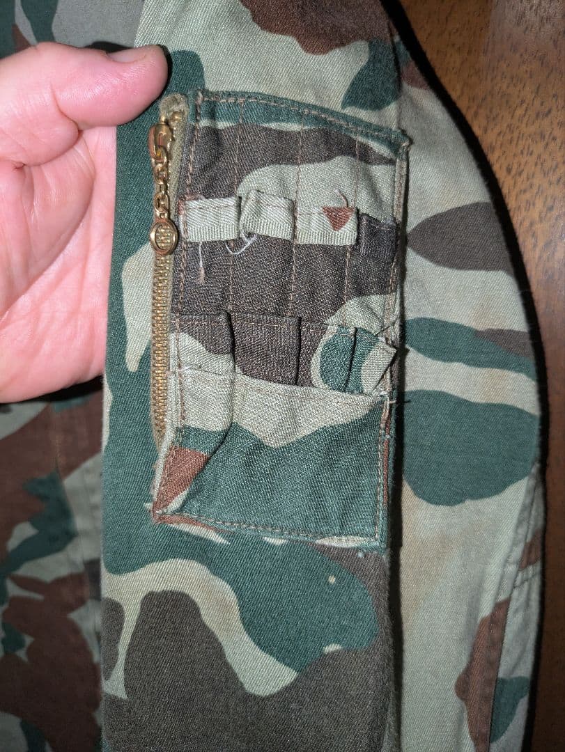 陸自 熊笹迷彩上下セット NO. F サイズ表記2