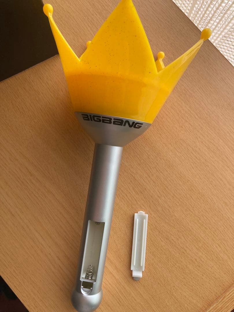 BIGBANG グッズセット イエロー ペンライト 王冠型など
