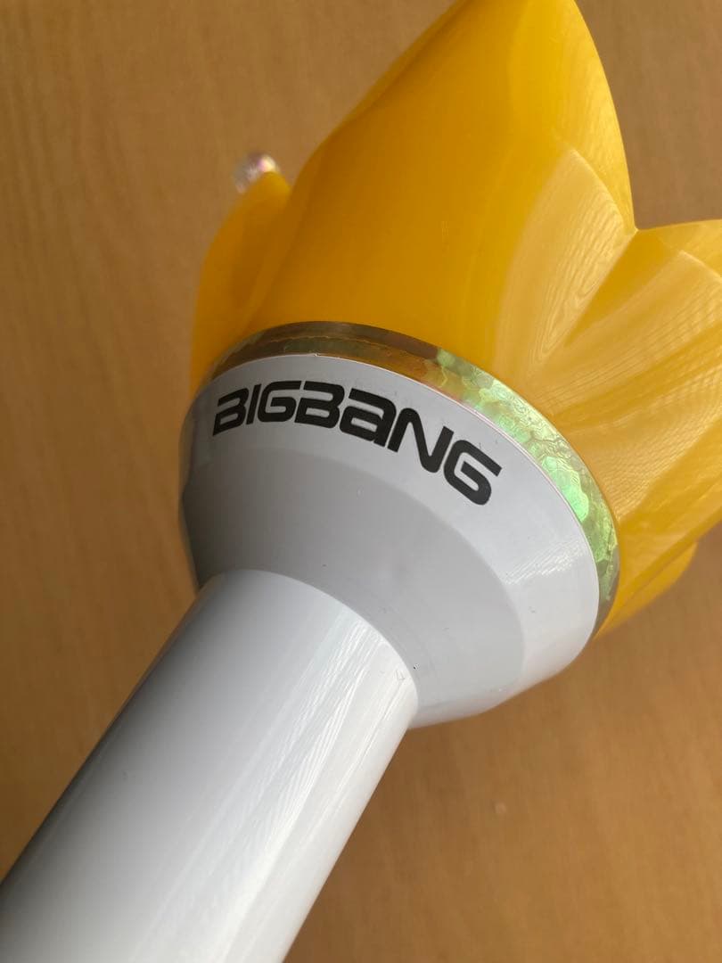 BIGBANG グッズセット イエロー ペンライト 王冠型など