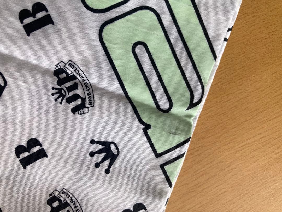 BIGBANG グッズセット イエロー ペンライト 王冠型など