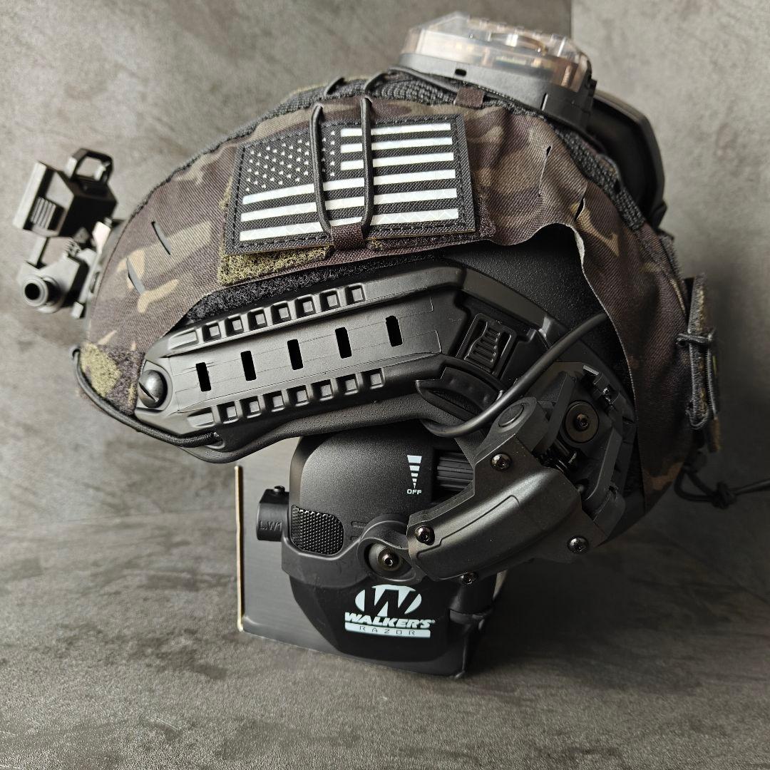 新品 実物NIJ IIIA防弾ヘルメット Fast SFタイプ BKMフルセット