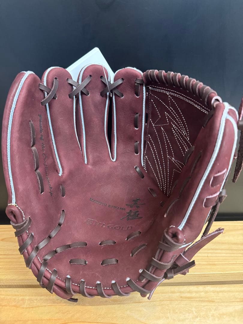 超限定品！ハイゴールド 硬式用グローブ 左投げ 投手用 真極