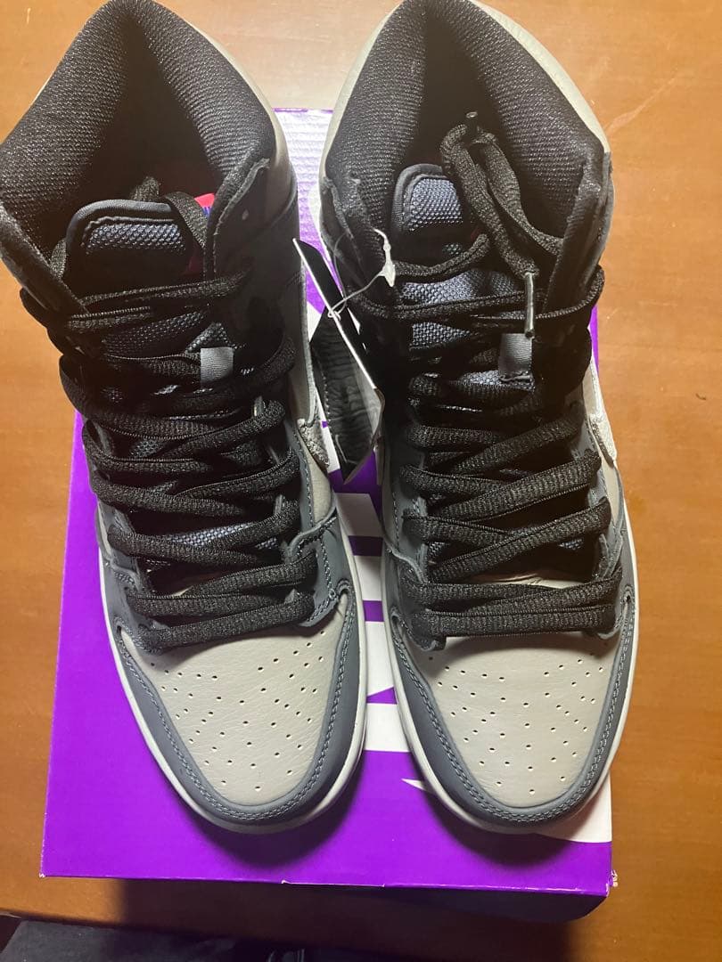 NIKESBダンクHIプロミディアムグレー