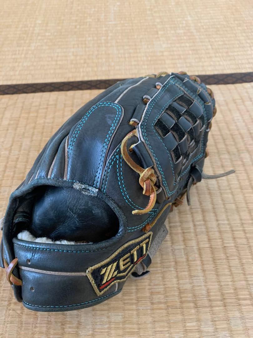 ZETT 源田壮亮 モデル グローブ