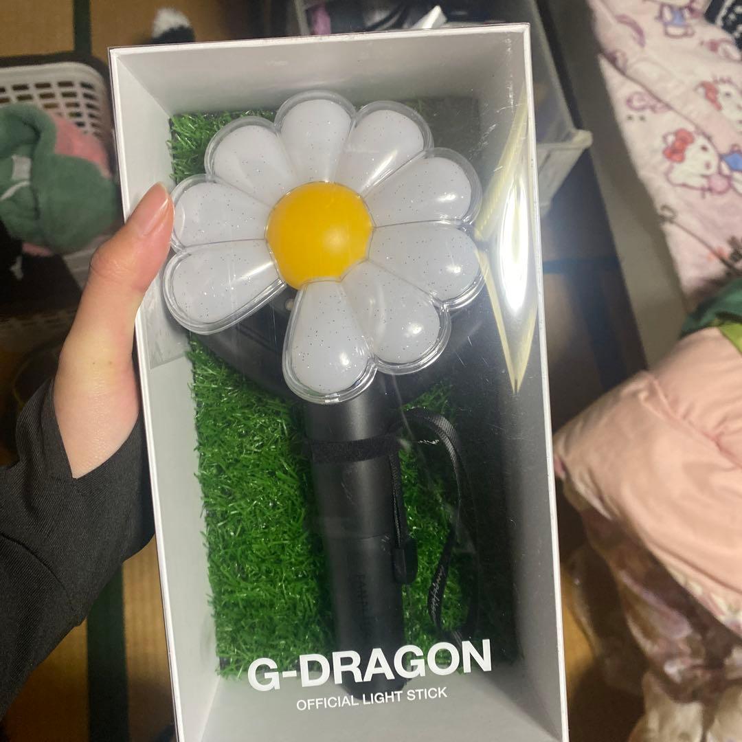 アイドル G-DRAGON OFFICIAL LIGHT STICK