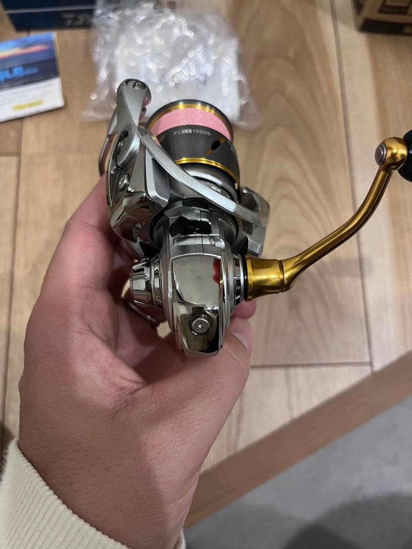 21フリームス FC LT2000S (1000スプール付き)