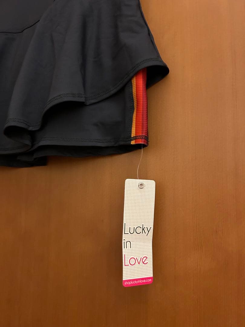 ラッキーインラブ　テニスウェア　グレースコート　US-XSサイズ　新品