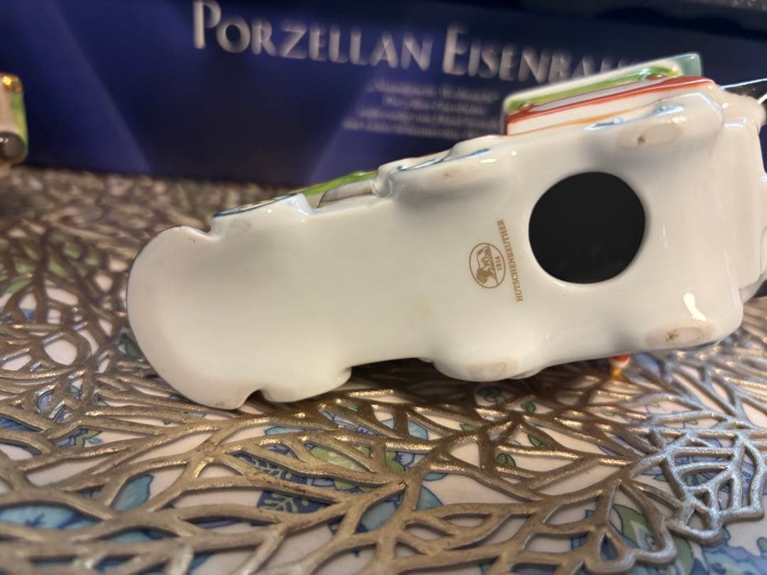 フッチェンロイター　クリスマス機関車 陶器製 新品未使用未開封品　限定版