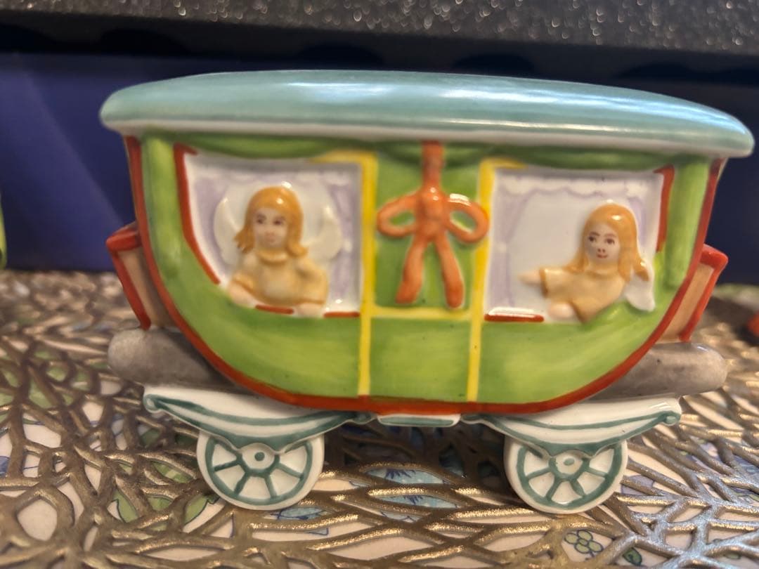 フッチェンロイター　クリスマス機関車 陶器製 新品未使用未開封品　限定版