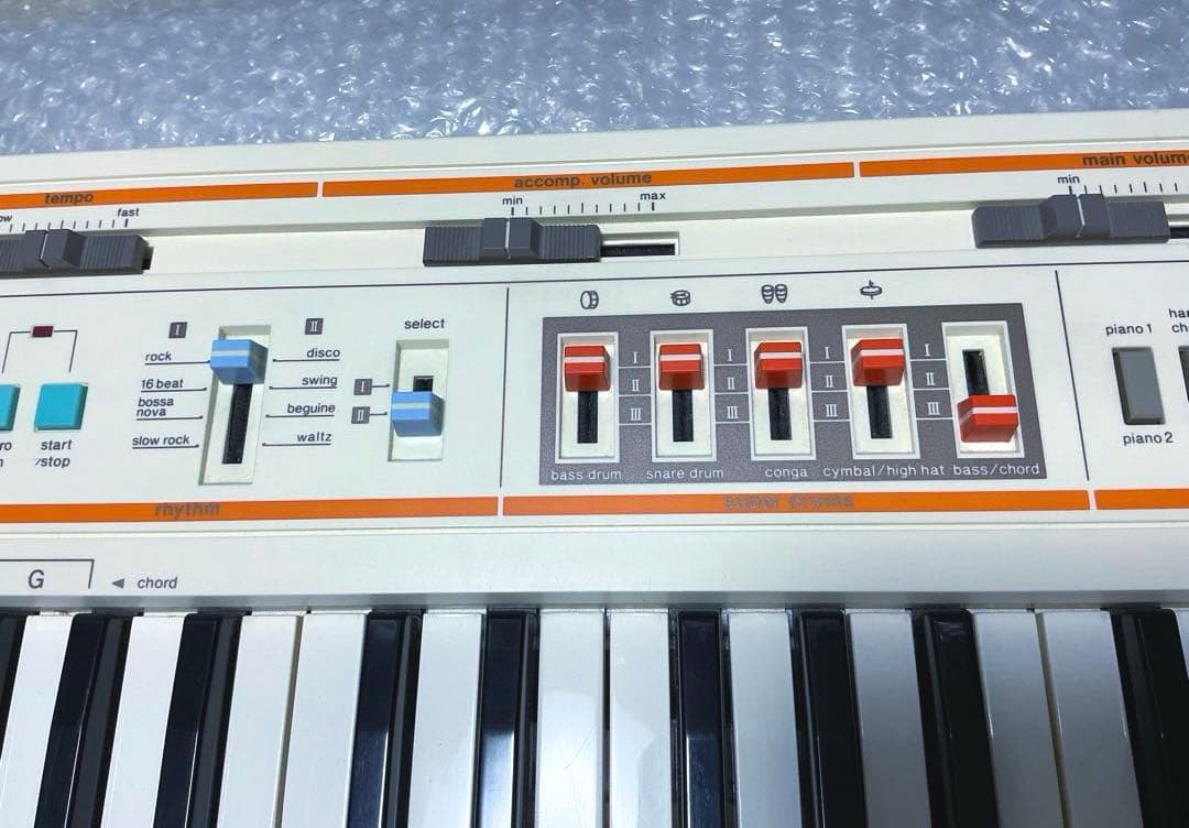 Casio MT-52☆リズムマシン付きビンテージシンセサイザー☆日本製☆希少☆