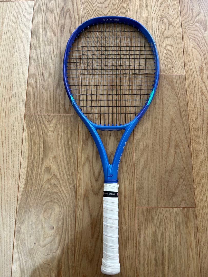 YONEX EZONE 100 Tour グリップ2