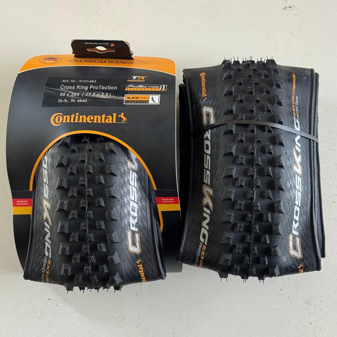 Continental Cross King 27.5 x 2.3 タイヤ