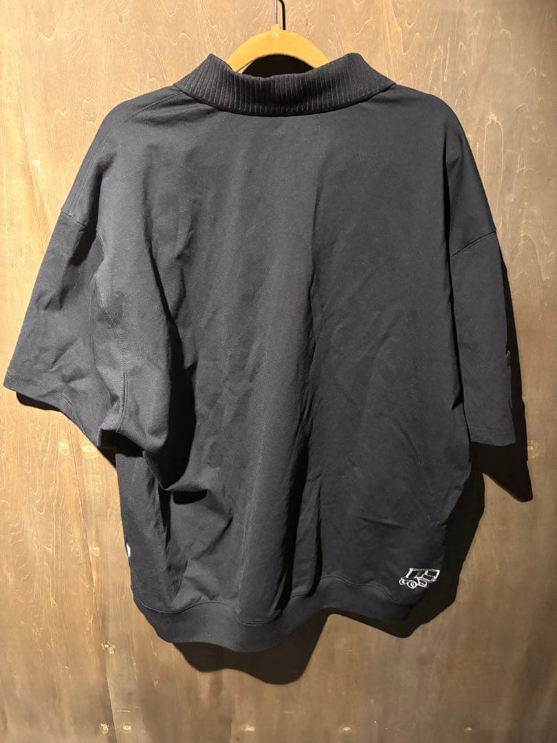 まめろん 新品未使用WAACオーバサイズスウェットシャツブラック