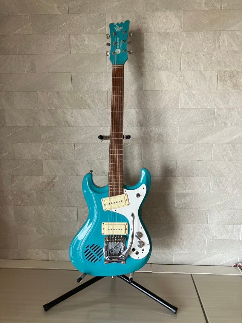 モズライトJR-97アンプ内蔵ギター ベンチャーズモデル 希少(色)