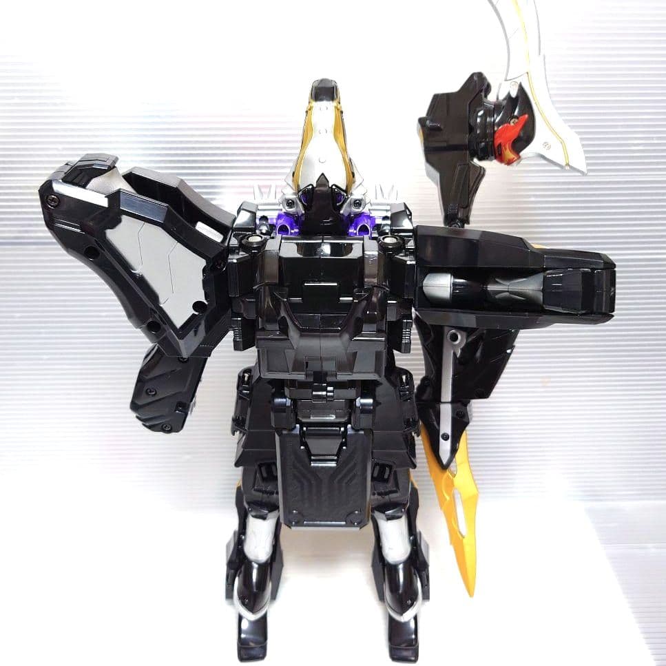 魔法戦隊マジレンジャー 魔神合体DX ウルカイザー 超美品！