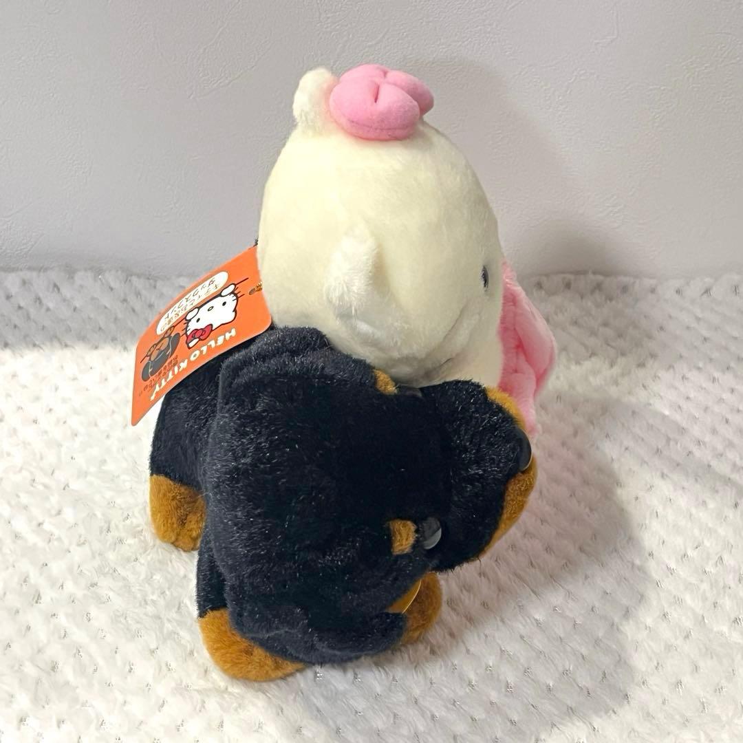 キティとお友達のダックスフンド　ぬいぐるみ