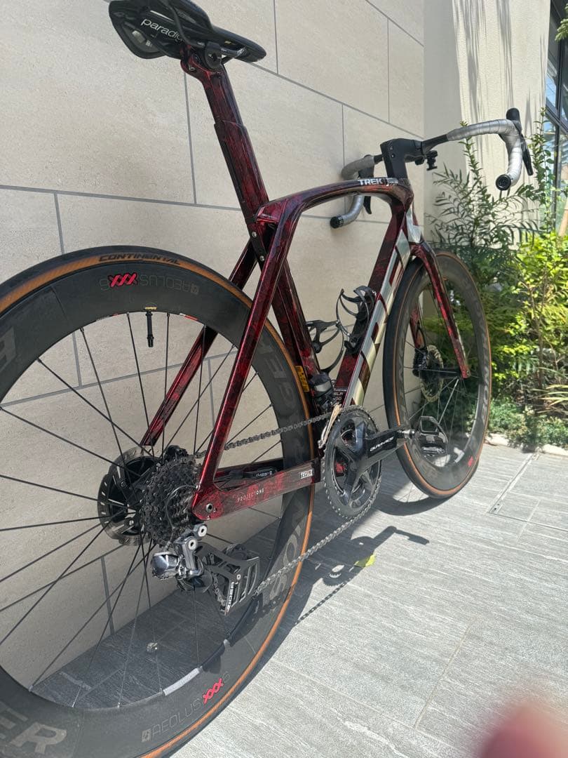 TREK MADONE SLR 9 Gen6 di2 プロジェクトワン 56
