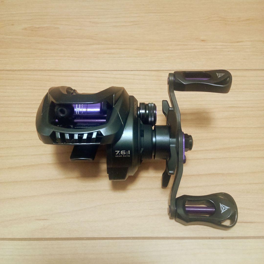 【最終価格】【新品未使用】左巻き　 　超軽量ベイトフィネスリール 　BFS