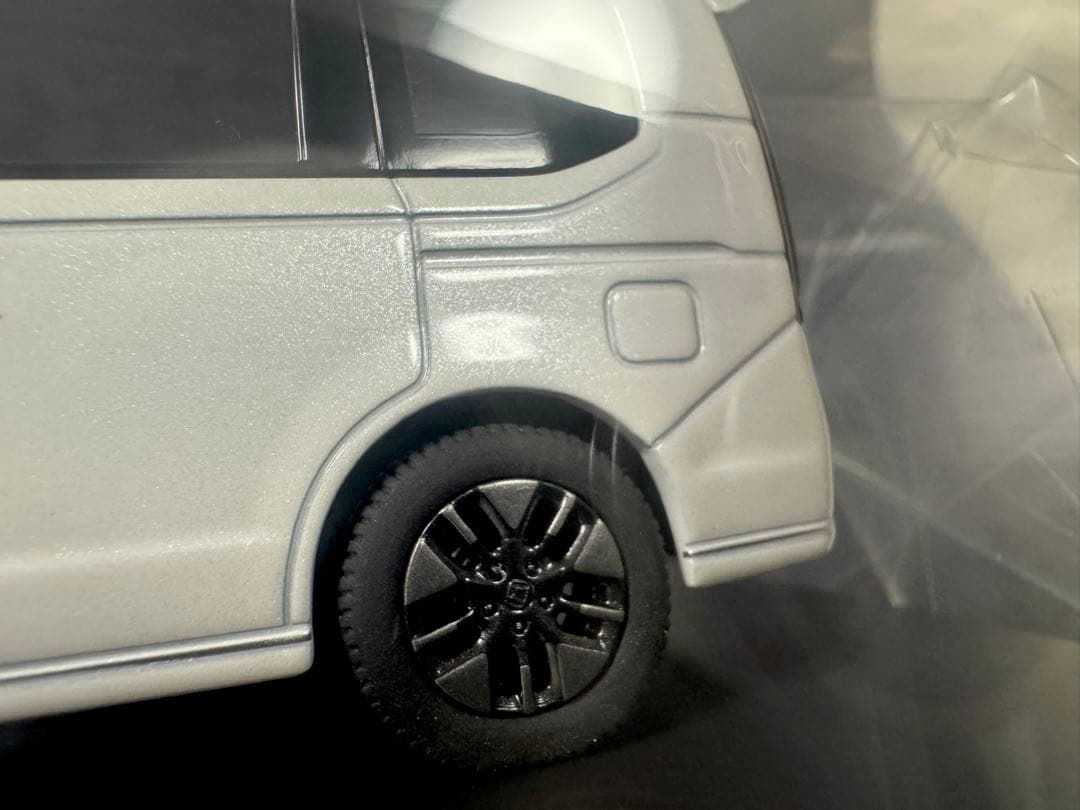 ステップワゴン　スパーダ　ミニカー　新品　1/43 ホンダ　STEPWGN