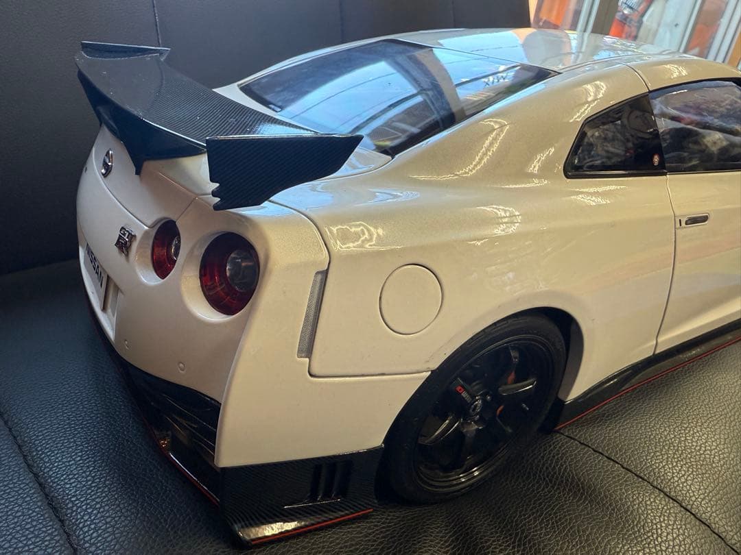 デアゴスティーニ　日産Nissan GT-RニスモNISMO ファイル資料全巻付