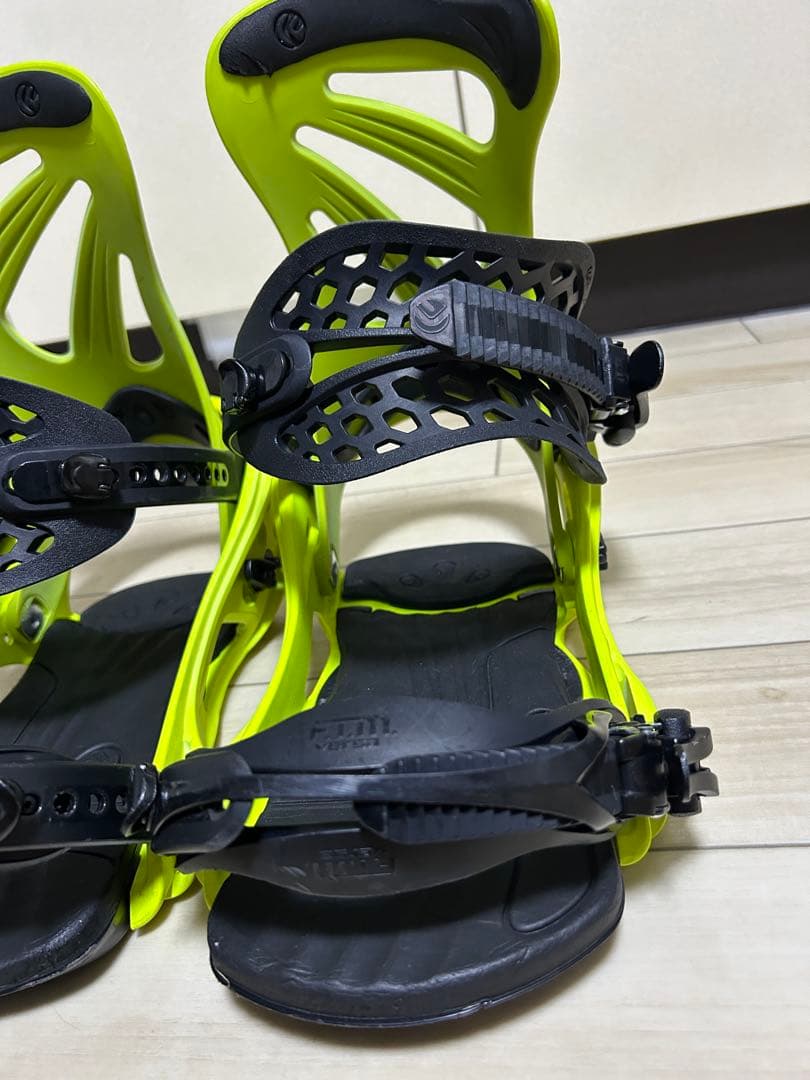 FLUX スノーボード ビンディング DSL Mサイズ イエロー