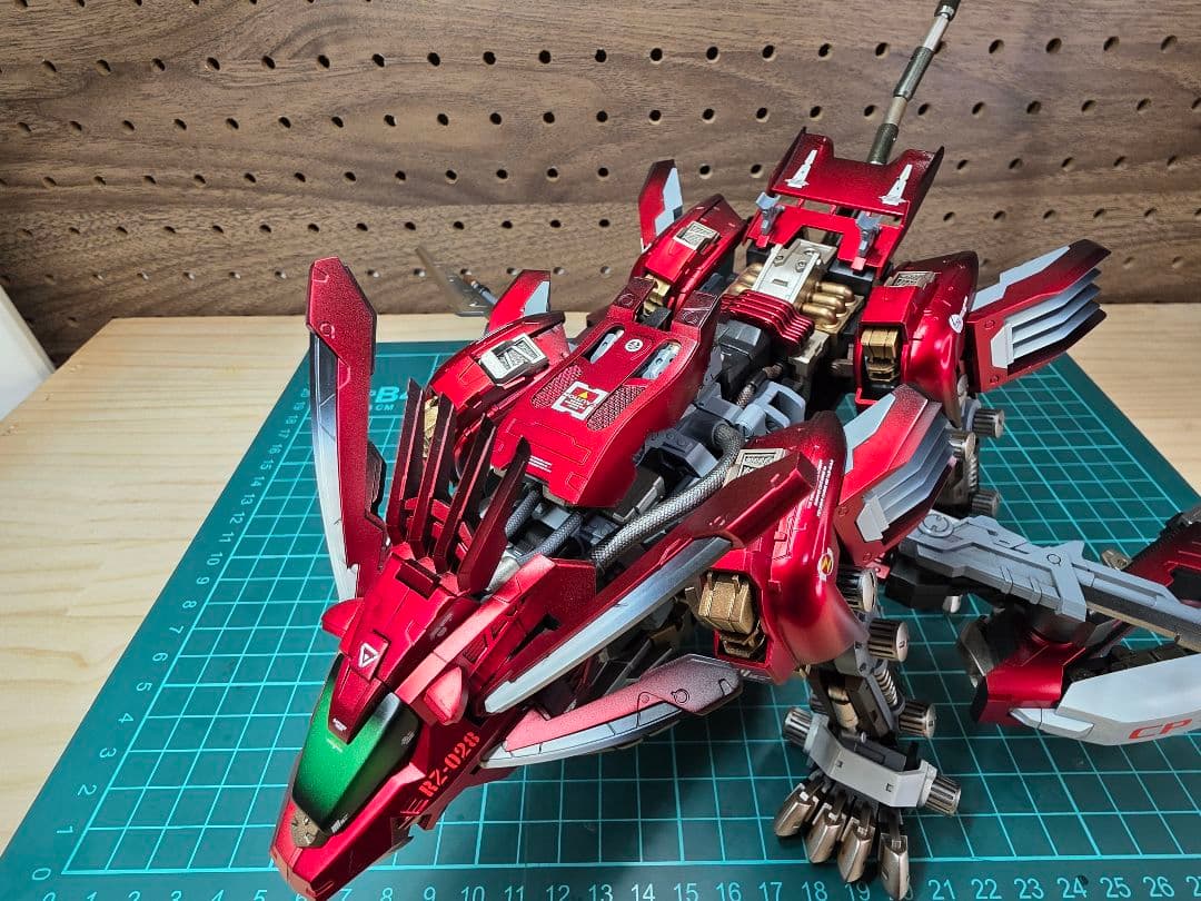 HMMゾイドブレードライガーキャンディ塗装