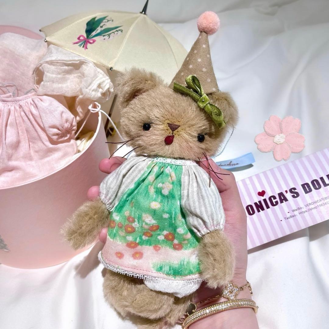 茶猫のローラちゃん 海外作家様 ぬいぐるみ ハンドメイド ねこ アーティストベア