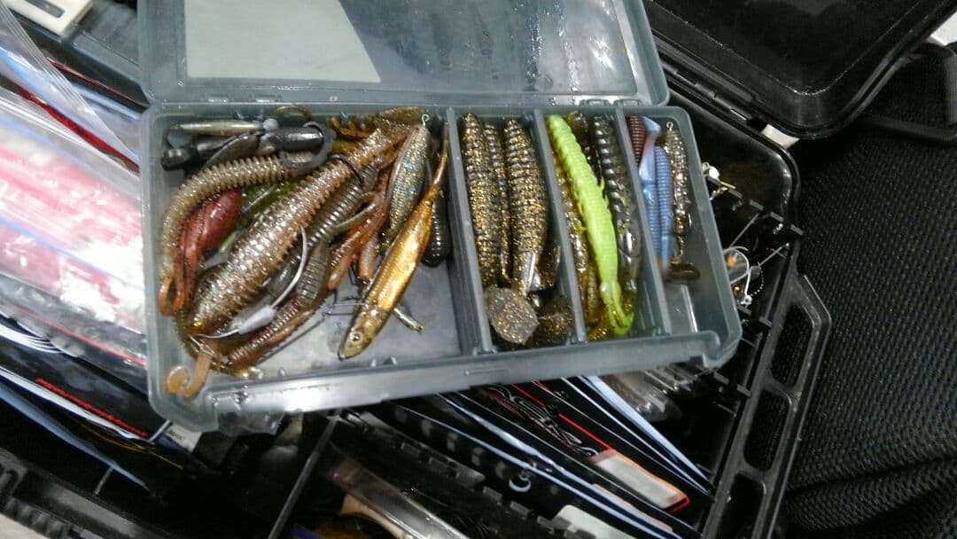 ルアー　大量　ワーム大量　針などセット