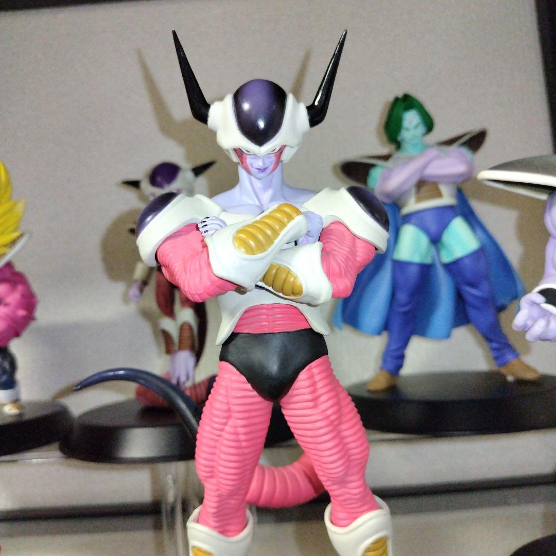 ドラゴンボールフィギュア　一番くじキュイ、組立式DX・BWFCフリーザまとめ売り