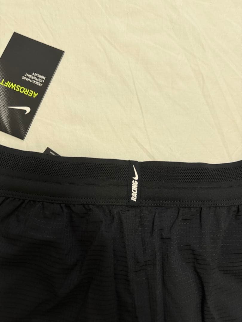 [新品]ナイキ　AEROSWIFT エアロスイフト ランニングパンツ　男性XL