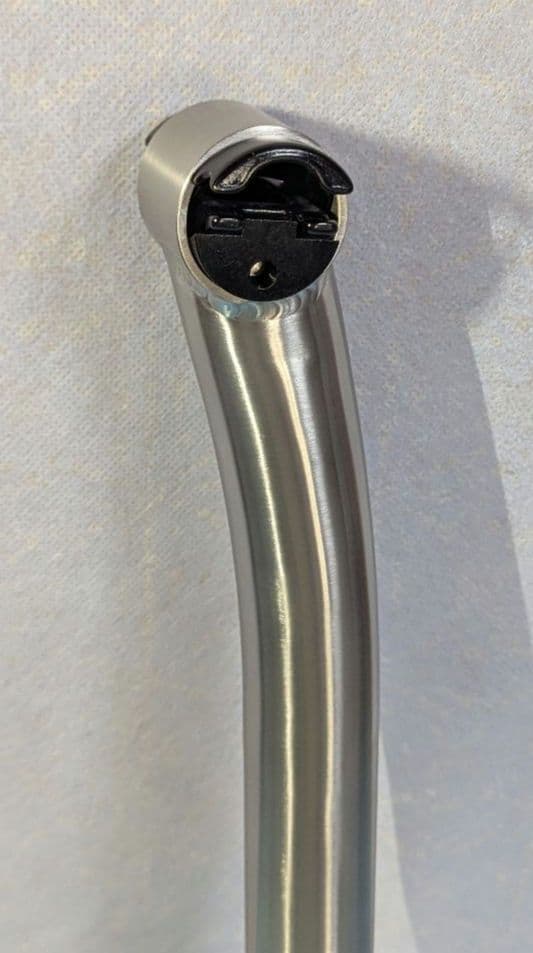 チタン製シートポスト(31.6mm) セットバックモデル