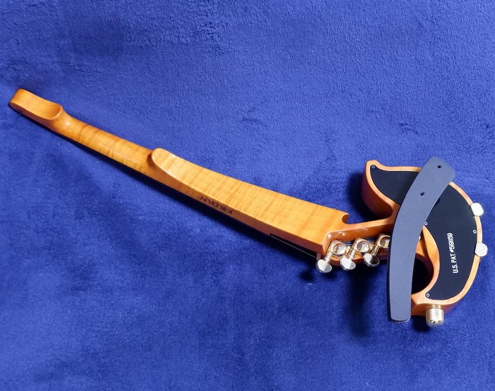 エレキバイオリン Jordan（ジョルダン）4弦　虎目　音出し確認済み