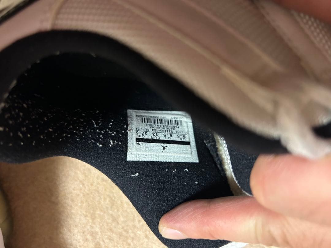 エアジョーダン11 Low ホワイト/ブラック