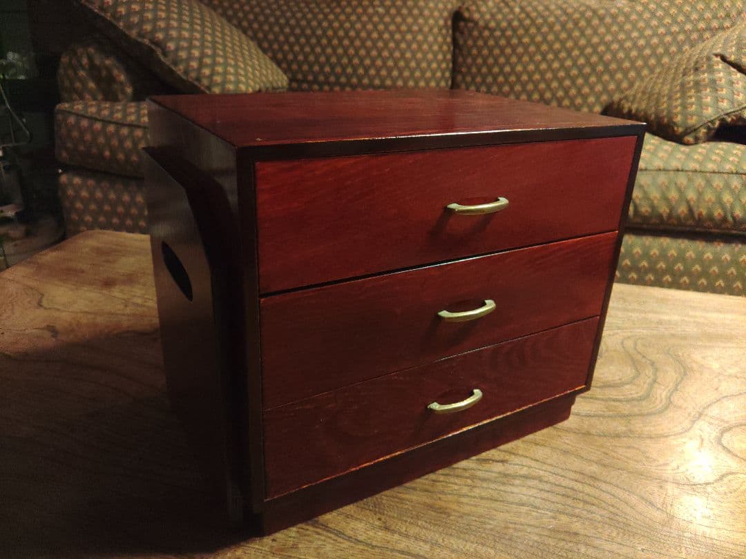 未使用　チェスト　シェルフ　本棚　小物入れ　収納　レトロ　アンティーク　漆　希少